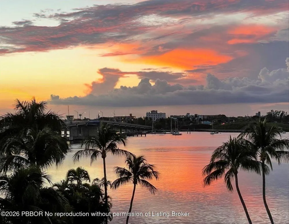 2860 S OCEAN BOULEVARD #208 Palm Beach, FL 33480