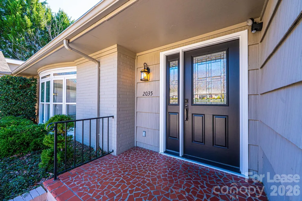 2035 2nd Street NW Hickory, NC 28601