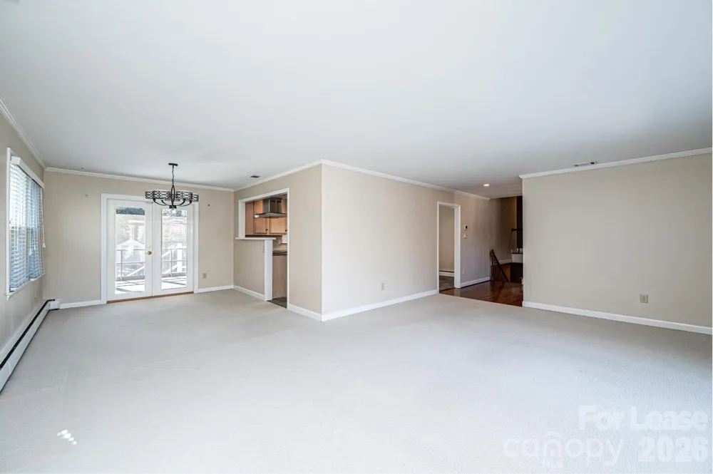 2035 2nd Street NW Hickory, NC 28601