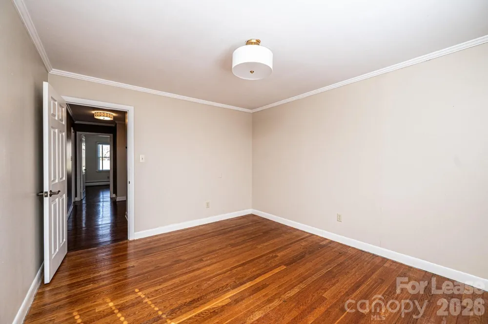 2035 2nd Street NW Hickory, NC 28601