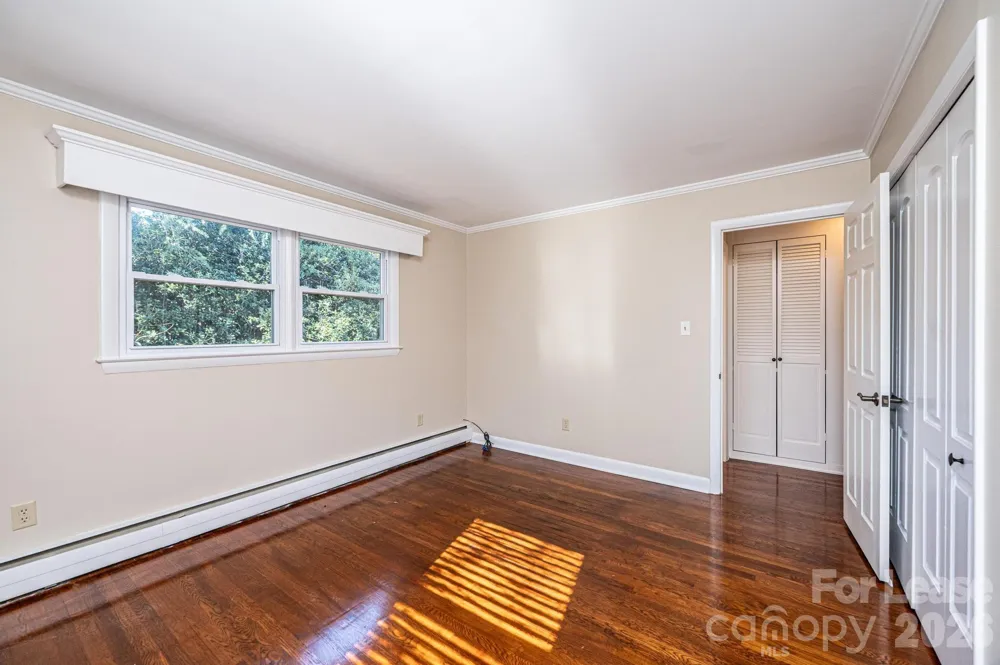 2035 2nd Street NW Hickory, NC 28601