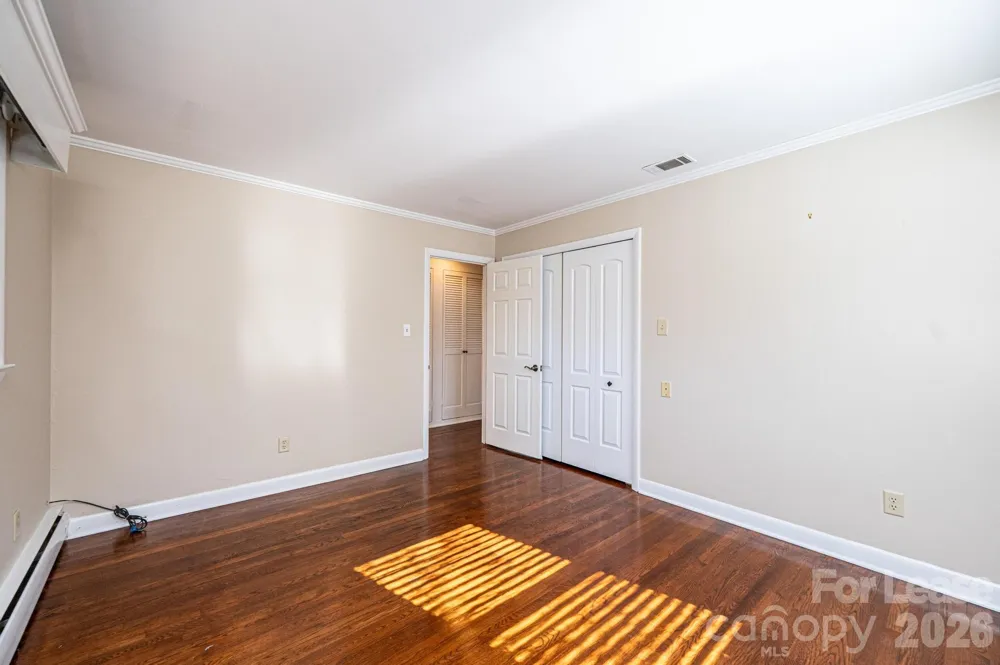 2035 2nd Street NW Hickory, NC 28601