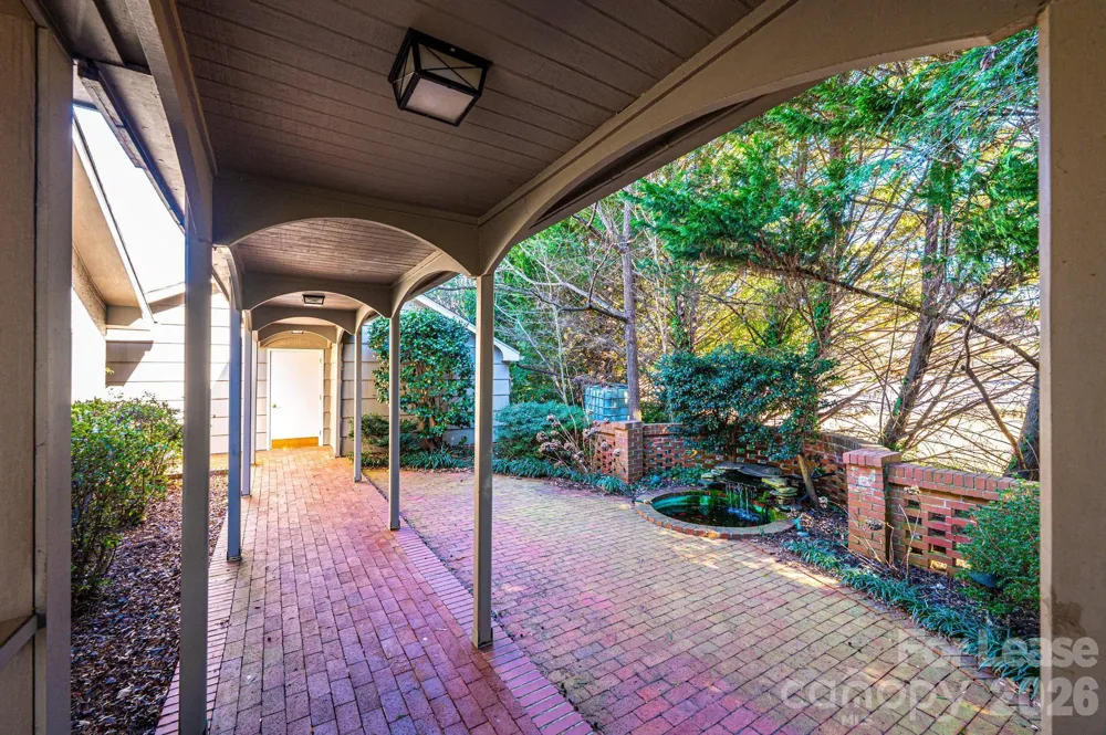 2035 2nd Street NW Hickory, NC 28601