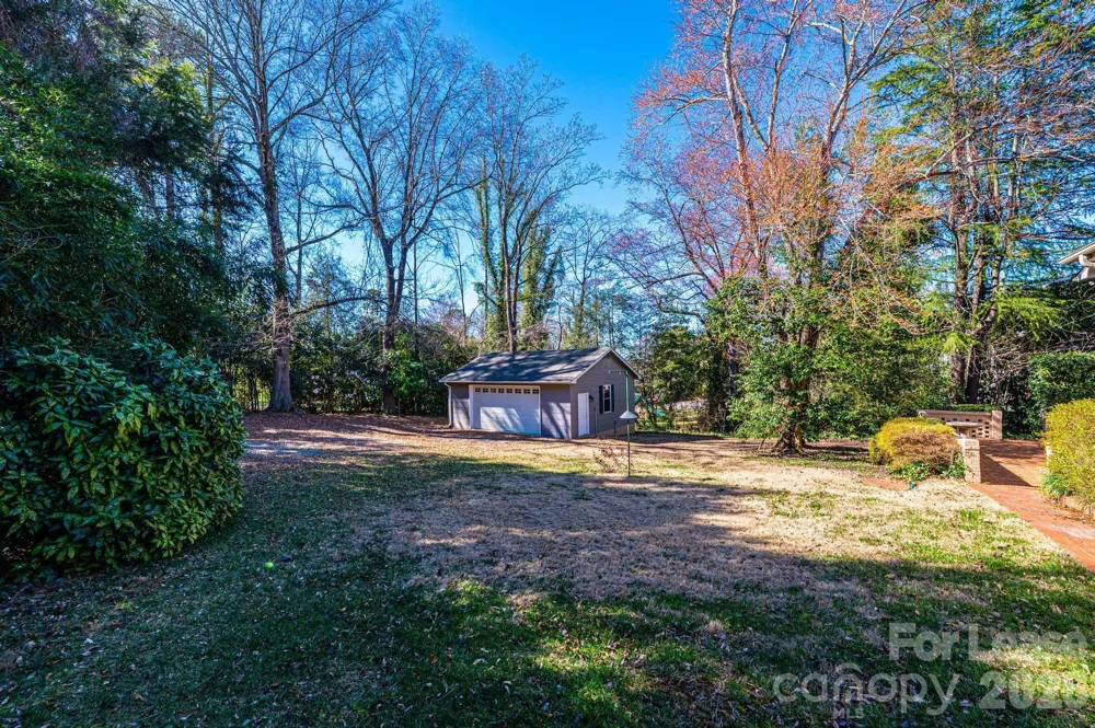 2035 2nd Street NW Hickory, NC 28601