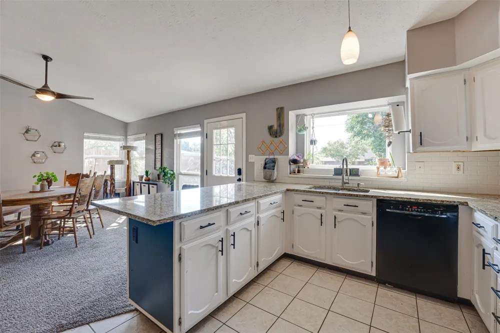 9114 Denver Street Rowlett, TX 75088