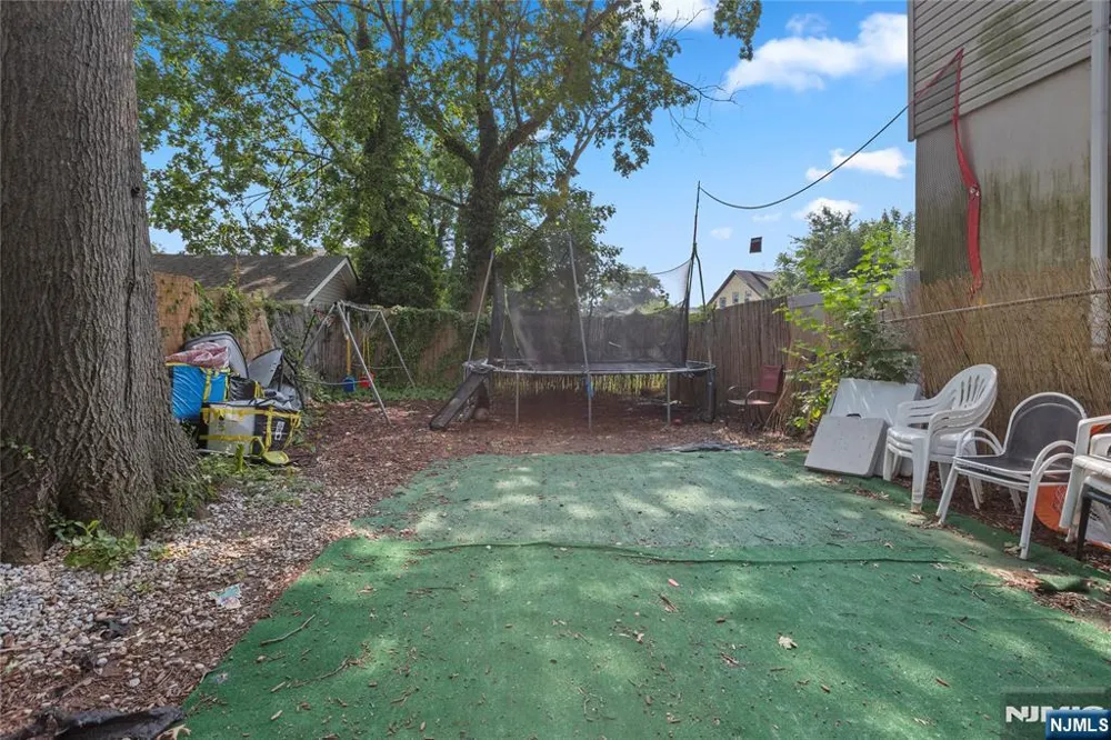 42 Mead Street Newark, NJ 07106