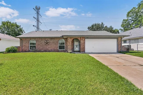 2003 Kingsway Drive