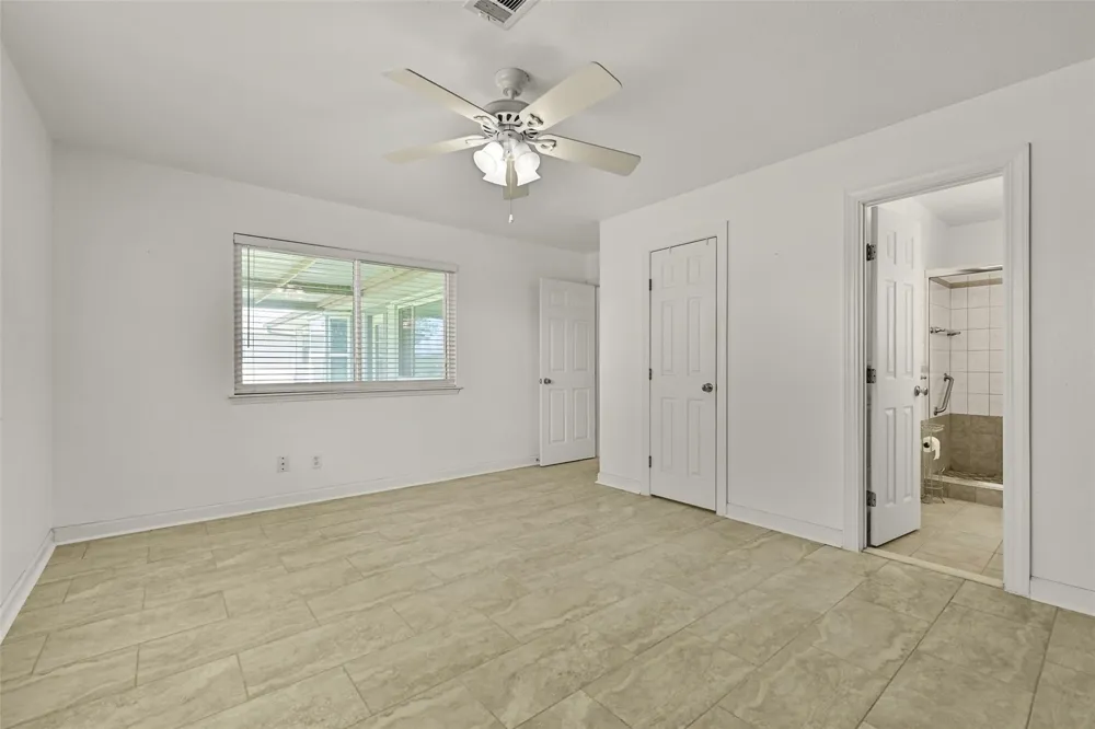 2003 Kingsway Drive League City, TX 77573