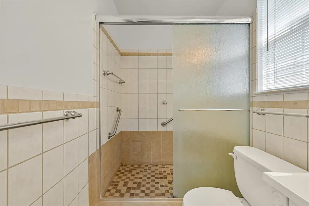 2003 Kingsway Drive League City, TX 77573