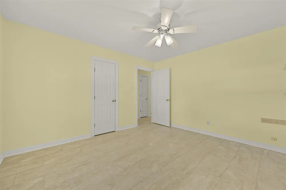 2003 Kingsway Drive League City, TX 77573