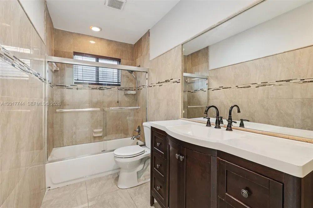 3842 Jasmine Avenue Miramar, FL 33023