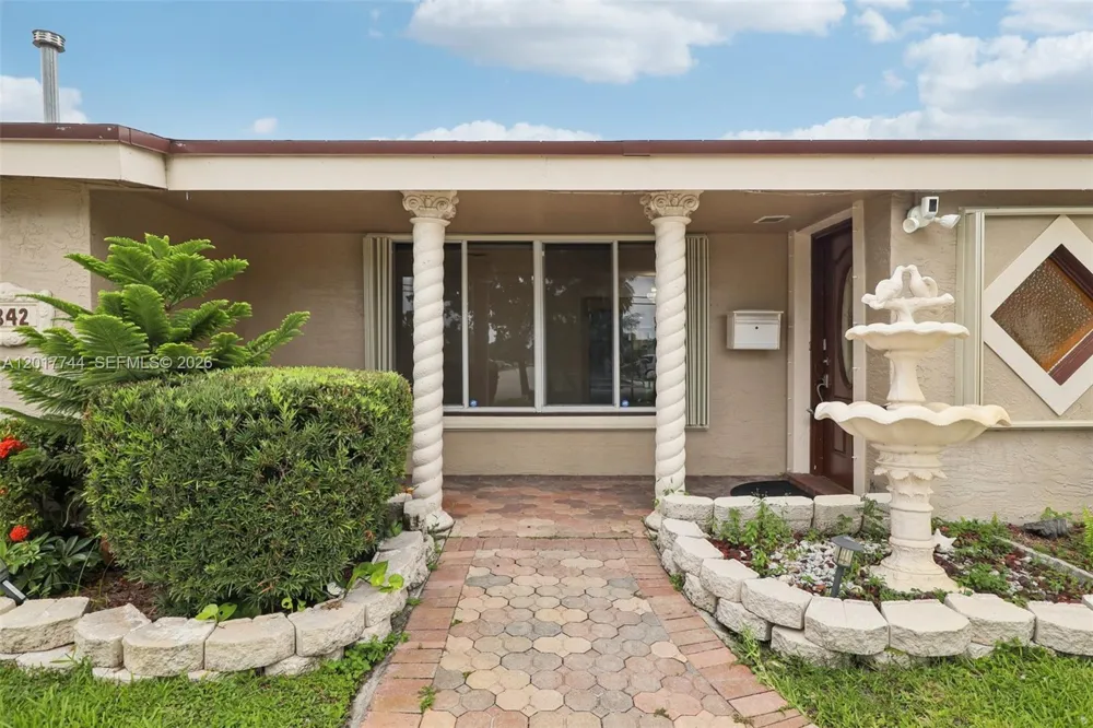3842 Jasmine Avenue Miramar, FL 33023
