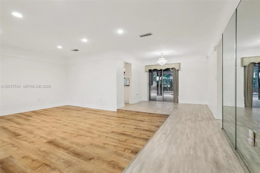 3842 Jasmine Avenue Miramar, FL 33023