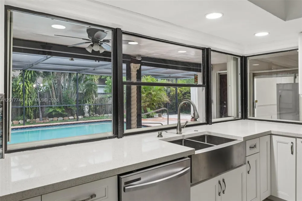 3842 Jasmine Avenue Miramar, FL 33023