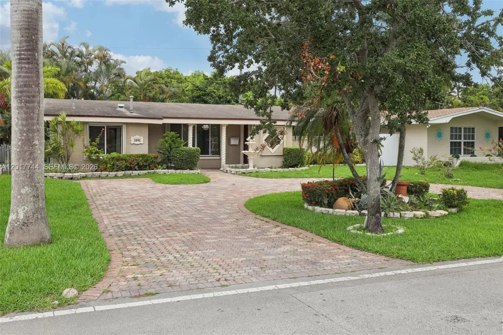 3842 Jasmine Avenue Miramar, FL 33023
