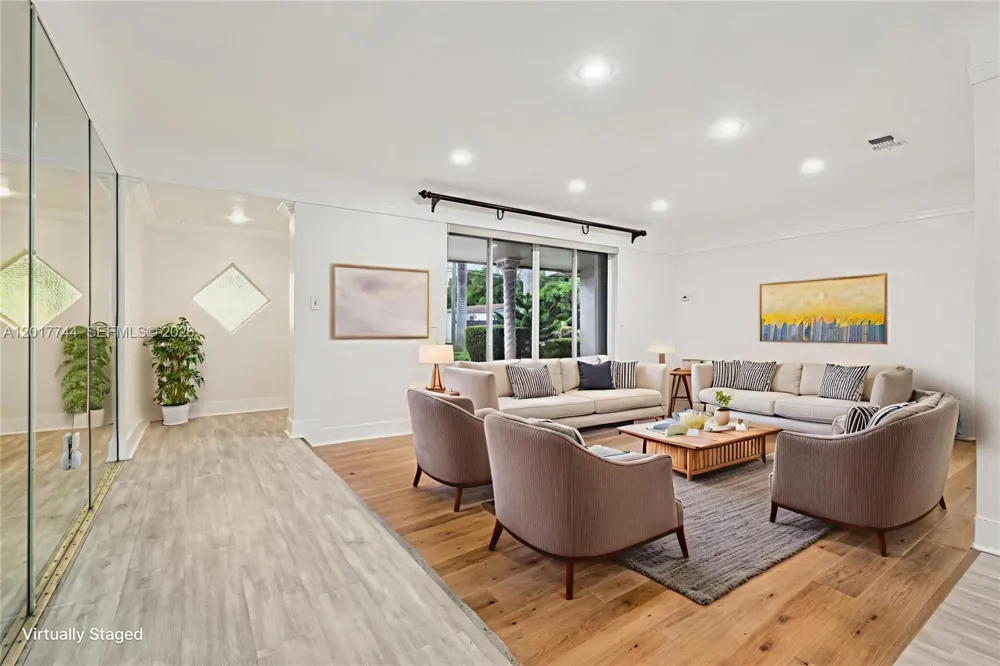 3842 Jasmine Avenue Miramar, FL 33023