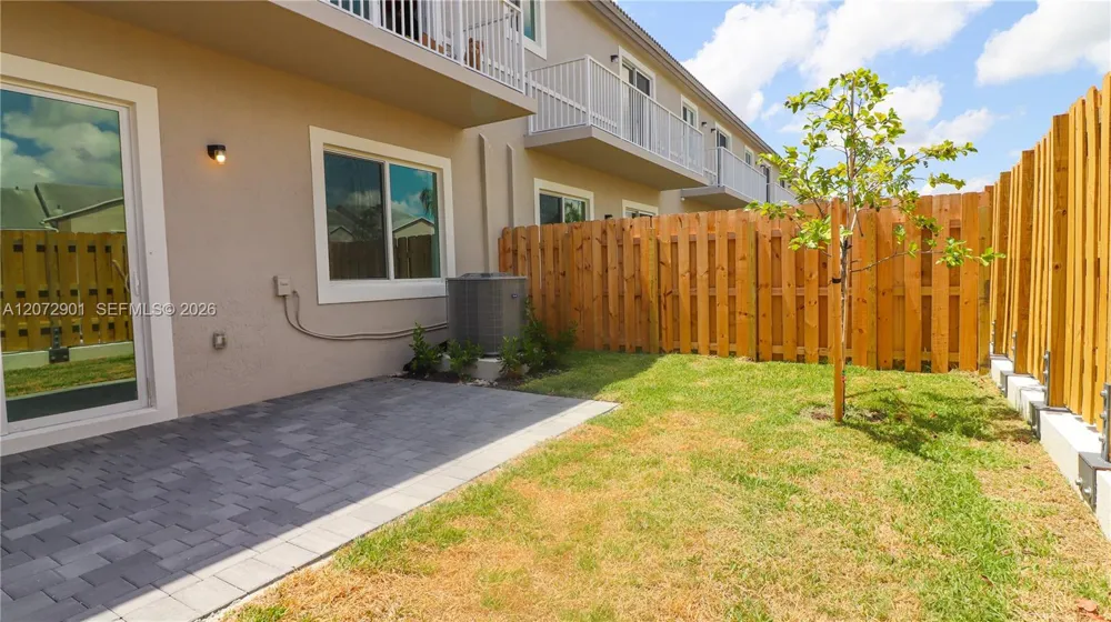 1475 SE 7th Ter Homestead, FL 33034