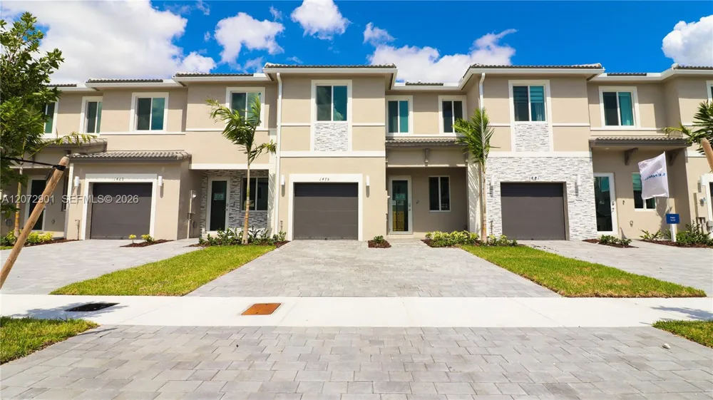 1475 SE 7th Ter Homestead, FL 33034