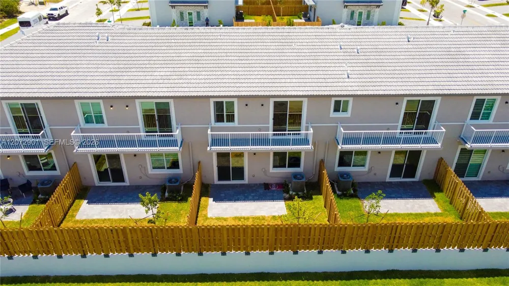 1475 SE 7th Ter Homestead, FL 33034