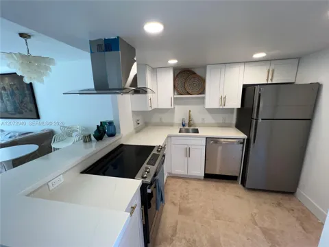 20500 W Country Club Dr #117