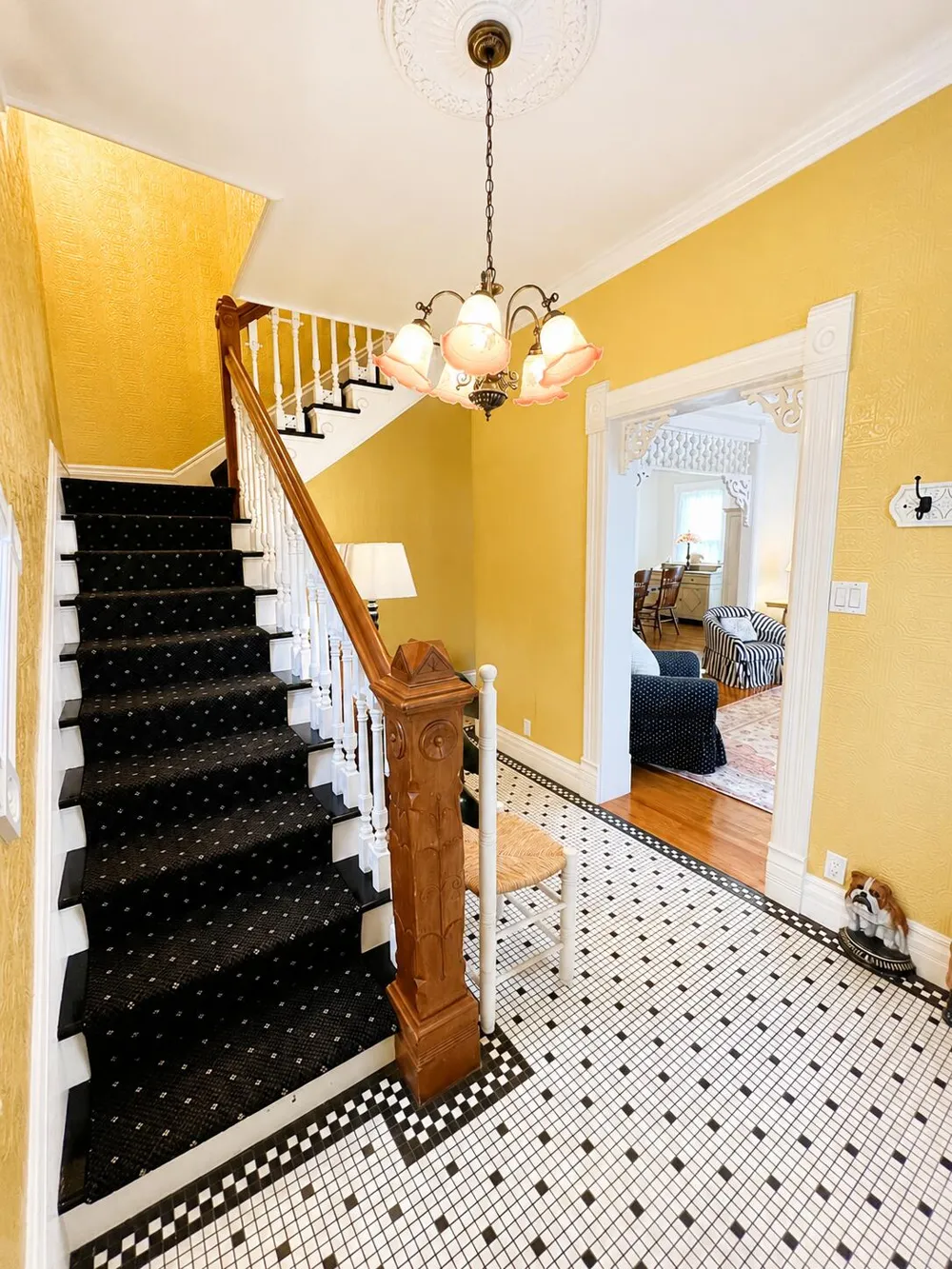 108 Barton Street New Buffalo, MI 49117