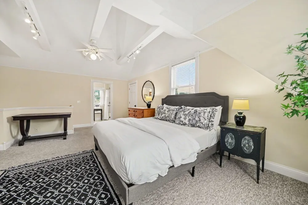 108 Barton Street New Buffalo, MI 49117