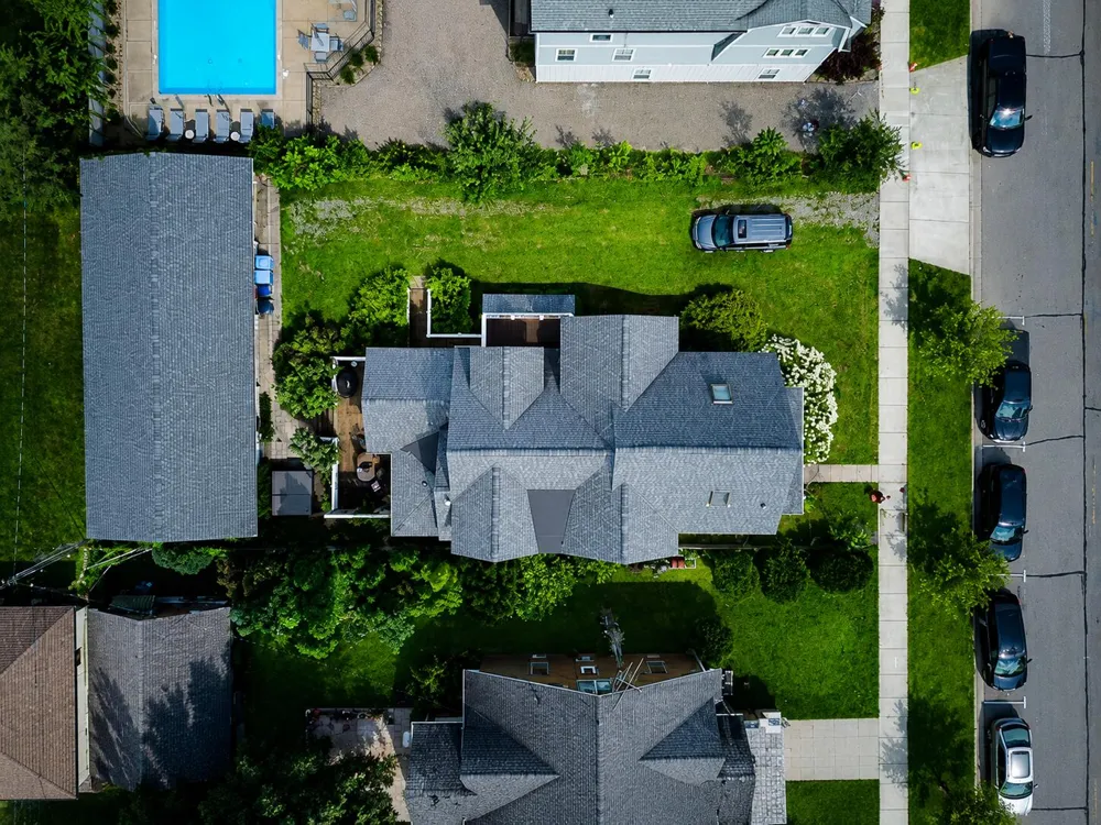 108 Barton Street New Buffalo, MI 49117