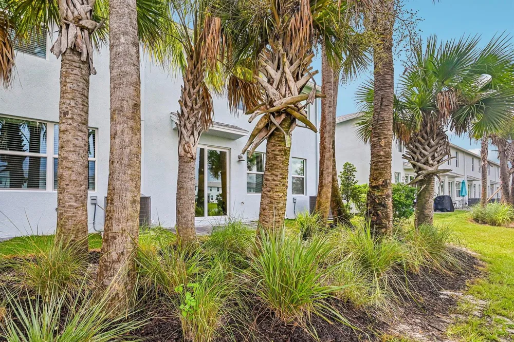 643 Salisbury Circle Fort Pierce, FL 34982