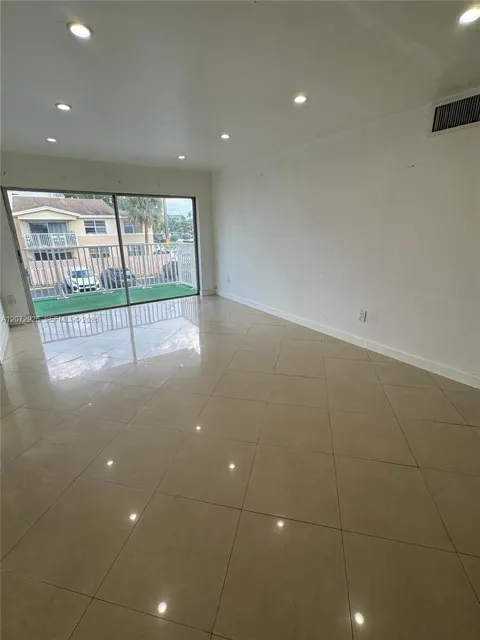 4530 NW 79th Ave #2D