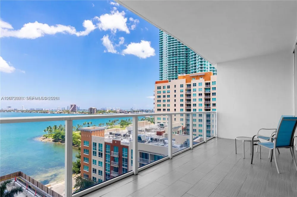 2020 Bayshore Dr #1009 Miami, FL 33137