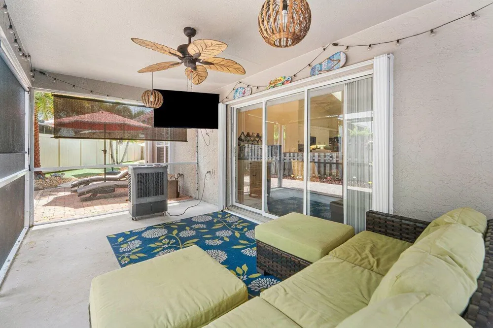 12842 Meadowbend Drive Wellington, FL 33414