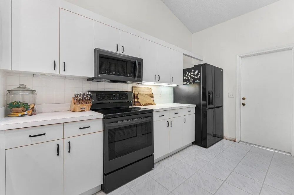 12842 Meadowbend Drive Wellington, FL 33414