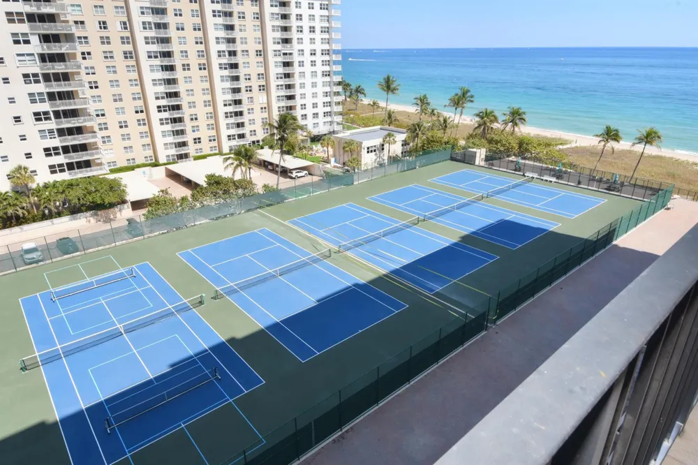 5100 Ocean Boulevard #1404 Lauderdale By The Sea, FL 33308