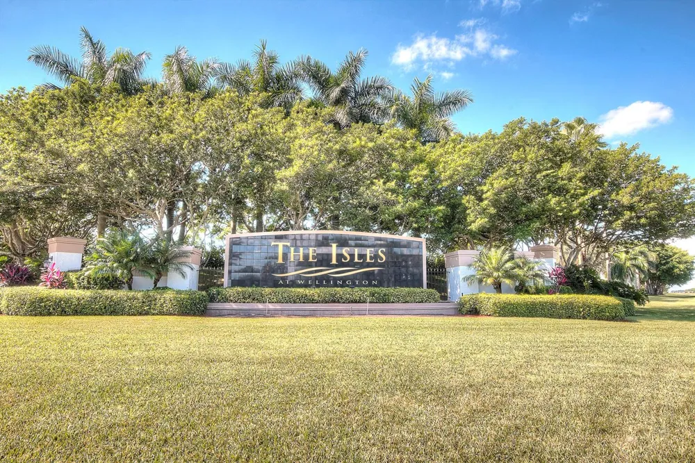 4050 Bluff Harbor Way Wellington, FL 33449