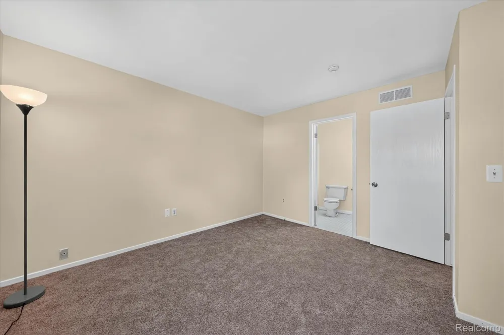 43628 W Arbor Way Drive #103 Canton Charter Township, MI 48188