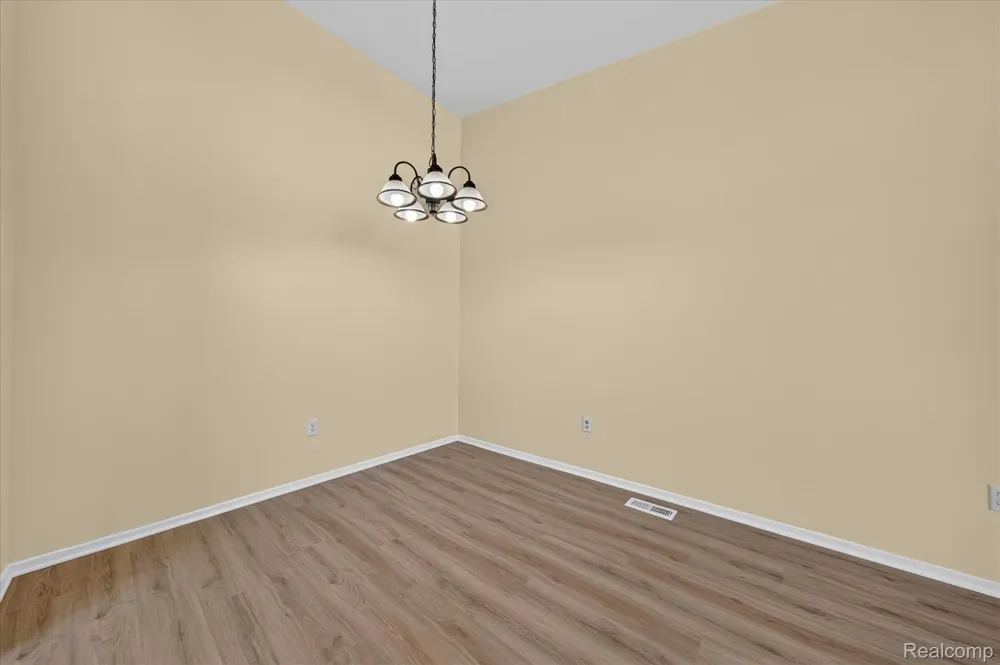 43628 W Arbor Way Drive #103 Canton Charter Township, MI 48188