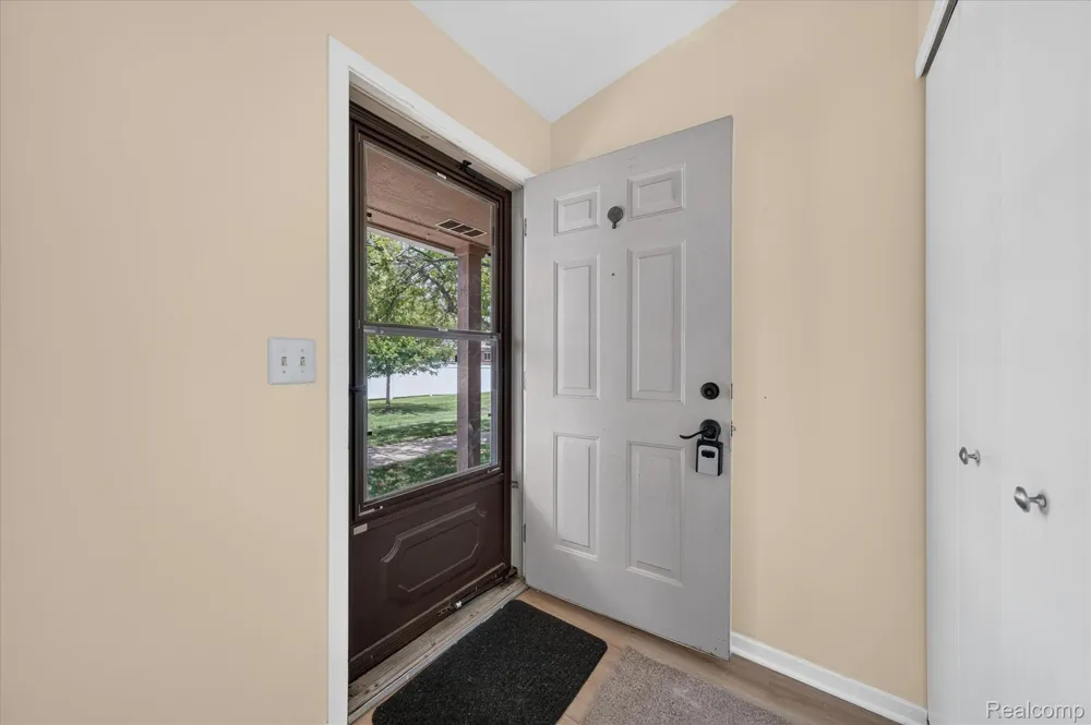 43628 W Arbor Way Drive #103 Canton Charter Township, MI 48188