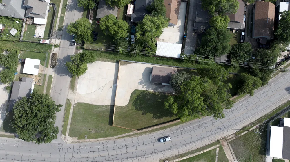 1264 E Maddox Avenue Fort Worth, TX 76104