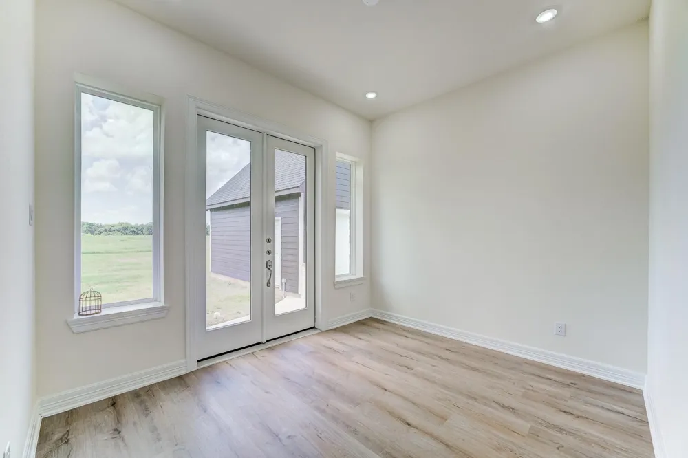 1720 Flintlock Court Angleton, TX 77515