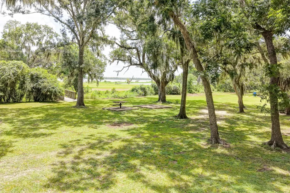 1720 Flintlock Court Angleton, TX 77515