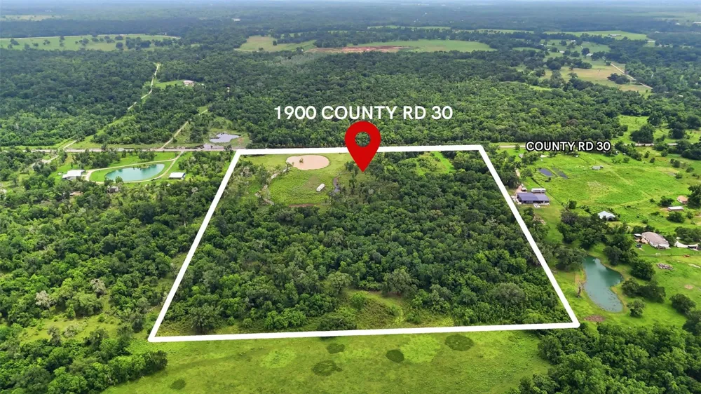 1900 Country Road 30 Angleton, TX 77515