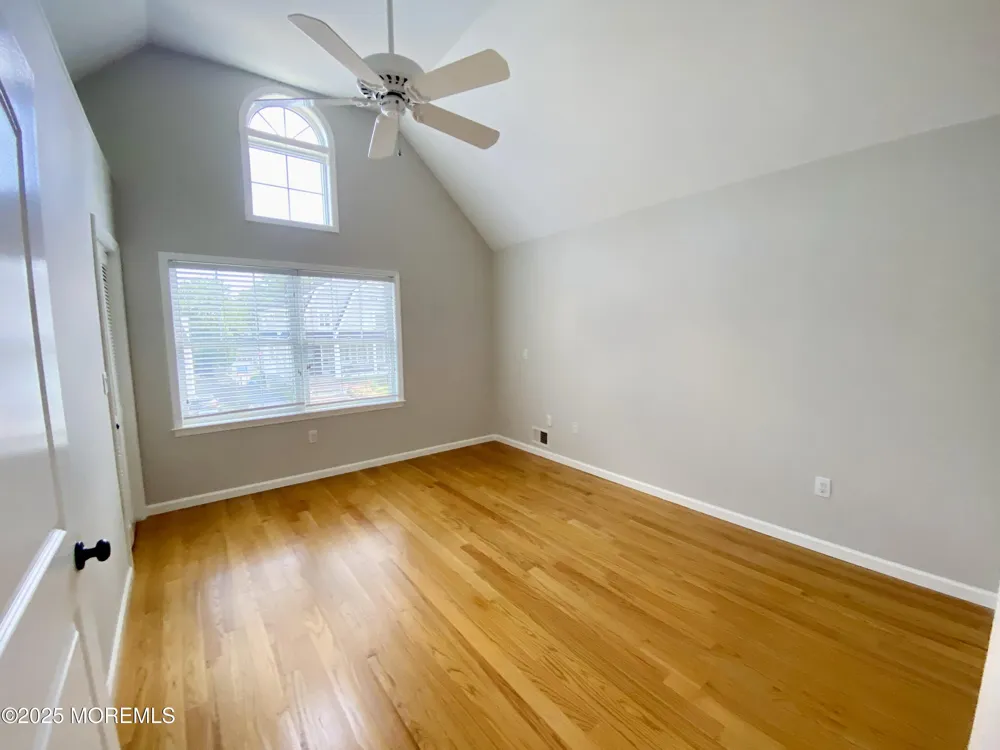 32 1st Street Rumson, NJ 07760