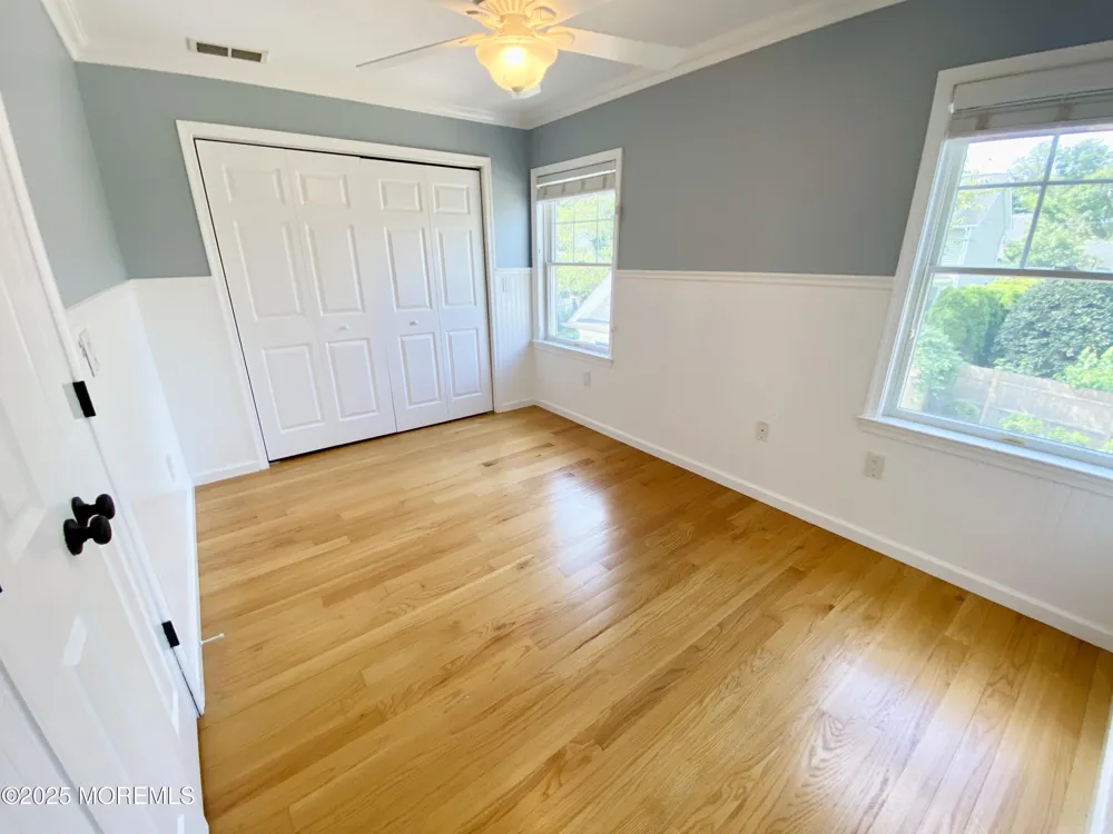 32 1st Street Rumson, NJ 07760