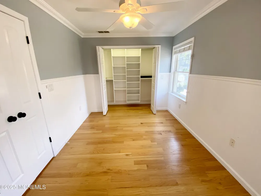 32 1st Street Rumson, NJ 07760