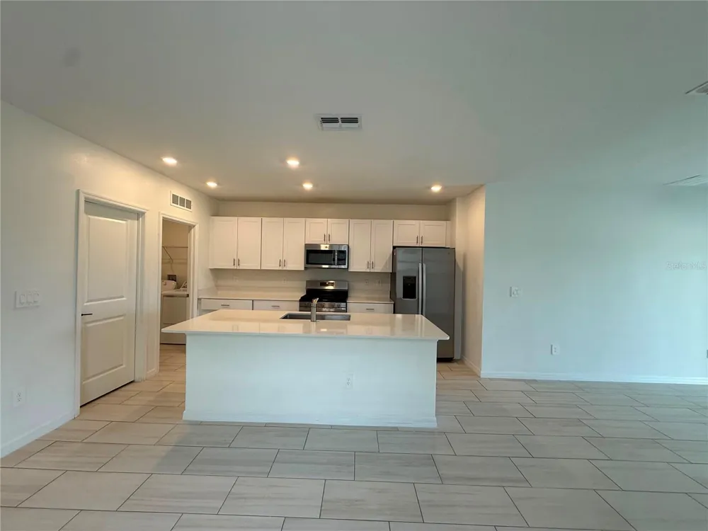 35190 GRAVELLY DRIVE Zephyrhills, FL 33541