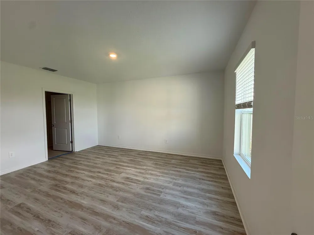 35190 GRAVELLY DRIVE Zephyrhills, FL 33541