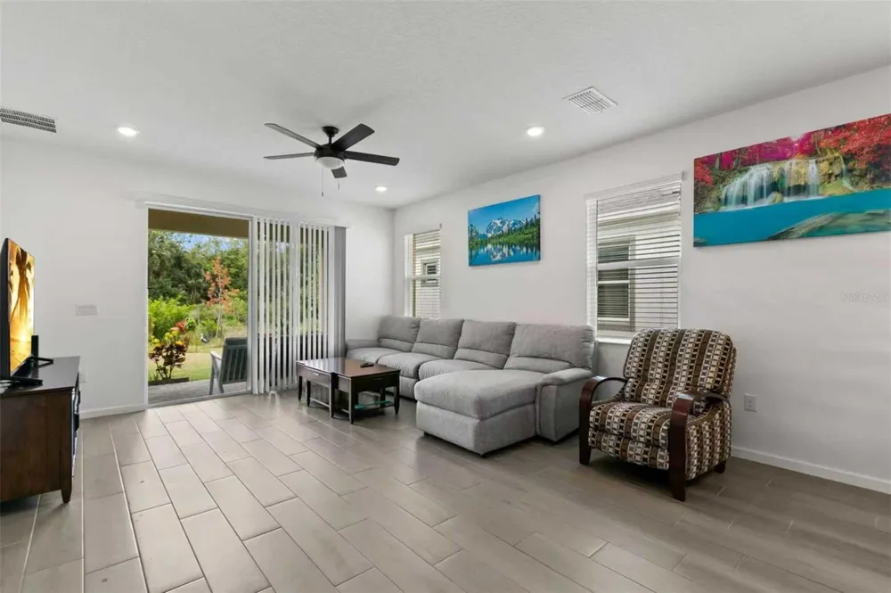 308 SHORE CRAB WAY Apollo Beach, FL 33572