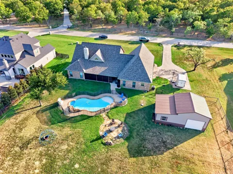6220 Pinon Trail