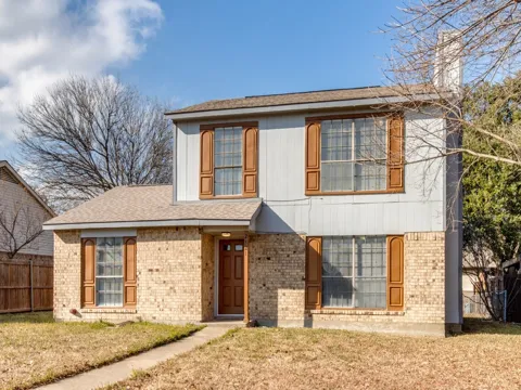 2321 Colonial