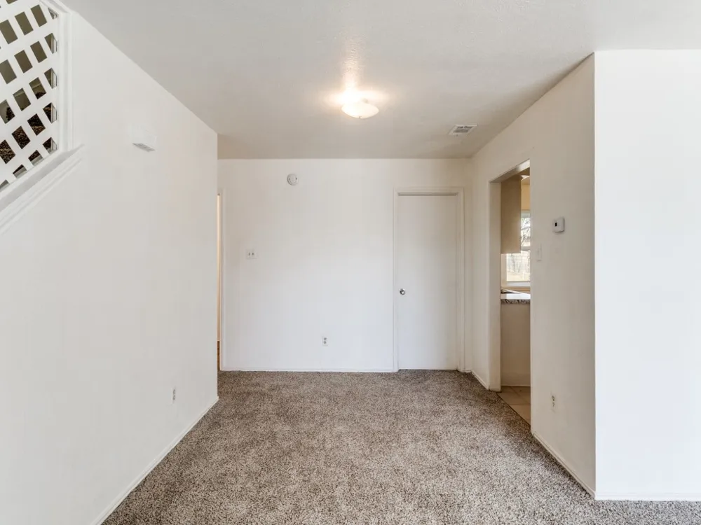 2321 Colonial Mesquite, TX 75150
